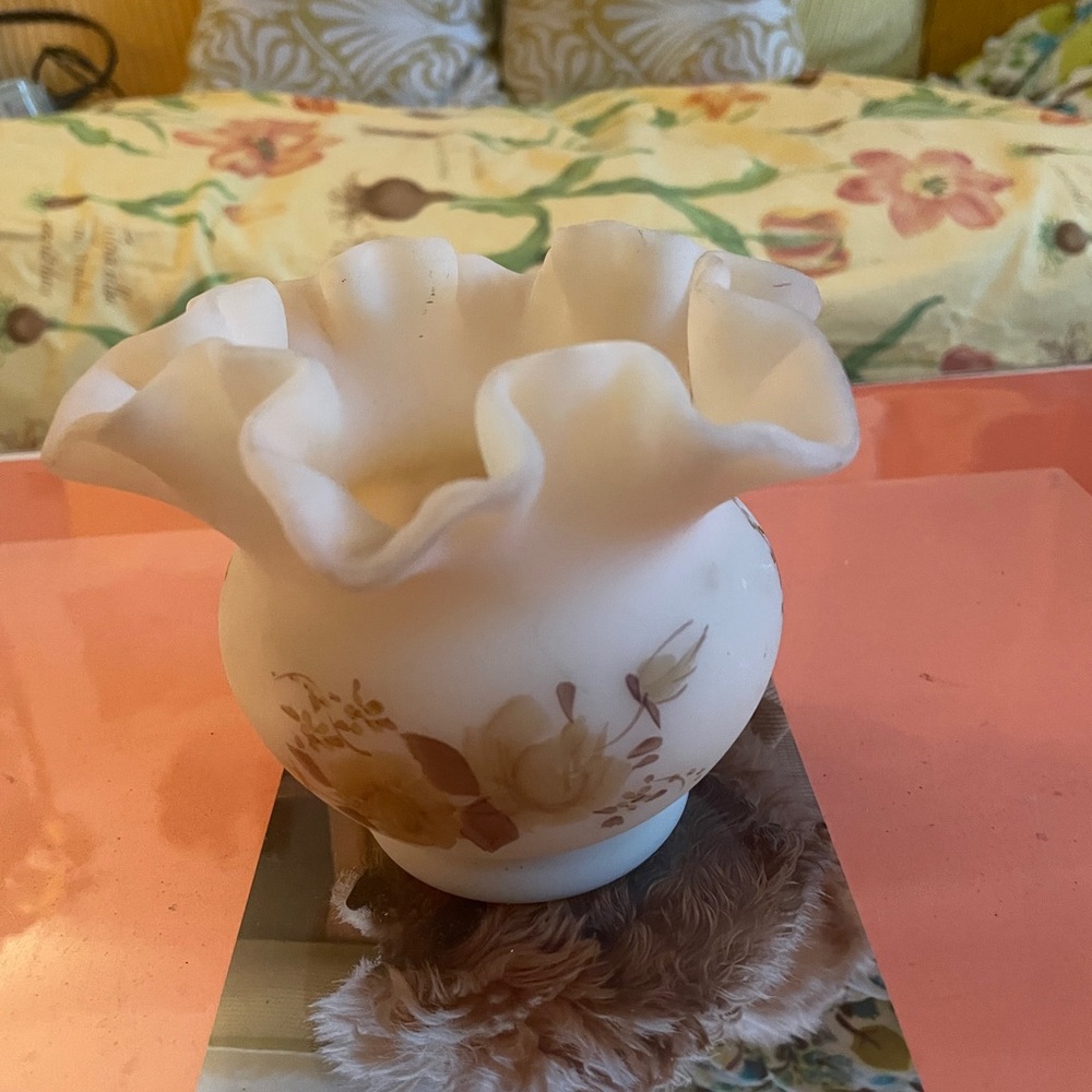 Floral Fenton Cream Vase